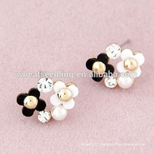 Sweet diamond gold plated plum blossom earring factory china